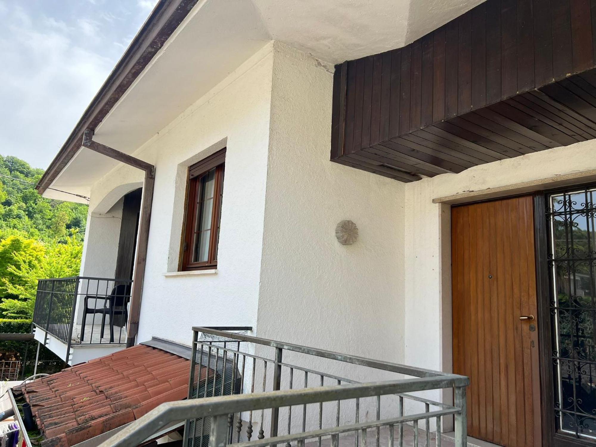 Bed and Breakfast Bb La Collina Botticino Botticino Sera Exterior foto